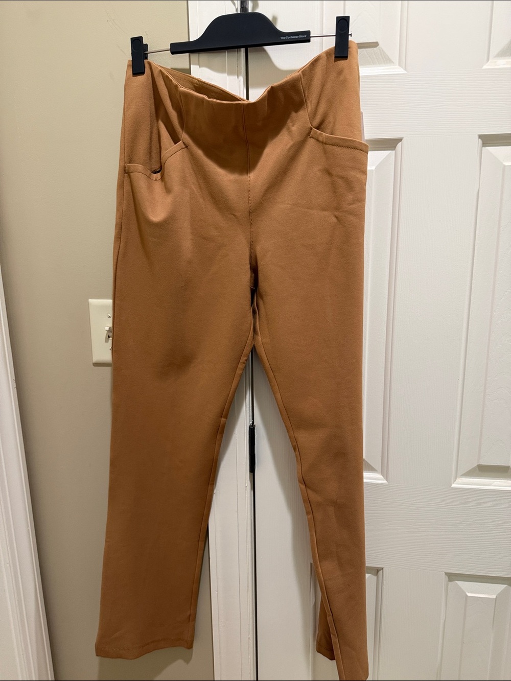 Maeve Slim Leggings in Camel color slit and seam on back of pant;front pockets